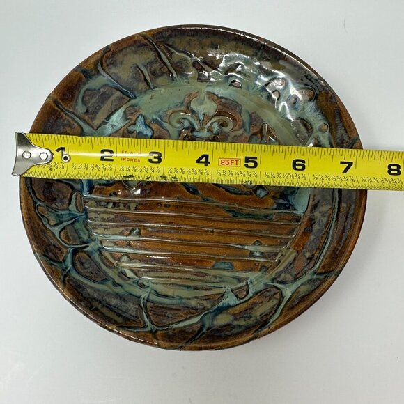 Susan Rodriguez Garlic Grater Plate Fleur De Lis 7in  Signed Pottery Stoneware - Picture 8 of 10
